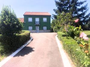 CASA PEPE embalse GRANDA Gozon