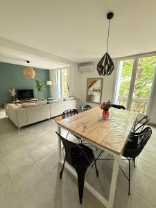 Appartements Le Hugo F3 charme & convivialite : photos des chambres