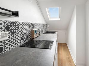 Appartements Douillet studio avec Wi-Fi, proche Transports : photos des chambres