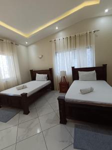 BEACH FRONT 3 Bedroom Bungalow