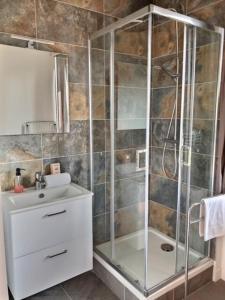 Le Cocon B - private parking - quiet