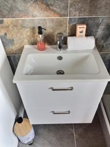 Appartements Le Cocon B - private parking - quiet : photos des chambres