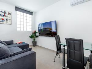 3 Charming Apartment in Las Americas