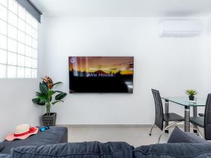 3 Charming Apartment in Las Americas