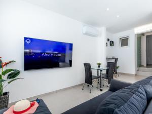 3 Charming Apartment in Las Americas