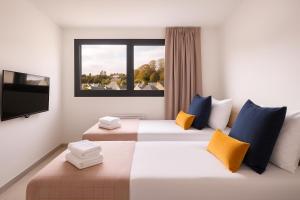 Hotels Le Nautica Hotel : Chambre Familiale - Vue sur Mer
