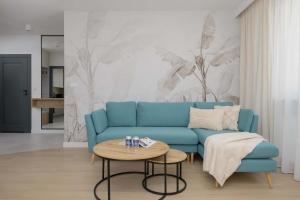 Cosy Air-Conditioned Apartment with Parking in the Garage by Renters Prestige