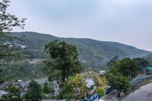 Alaya Stays Udgam Vilas 3-BHK With Jacuzzi