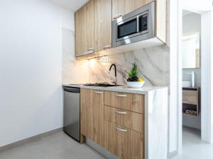 2 Charming Apartment in Las Americas