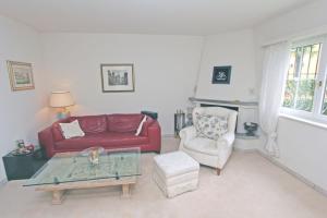 Casa Rododendro by HolAp SA