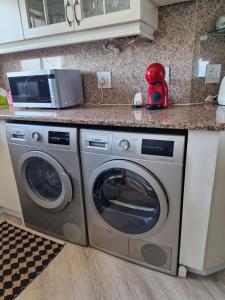 PENTHOUSE Luxury Apartment Amazing Sea Views CAPE TOWN