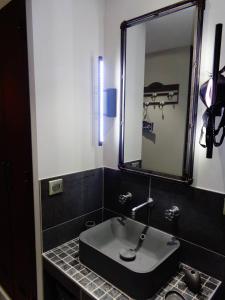 STUDIO CAP FACTORY Héliopolis K1 -By AGN - Luxe 2 personnes