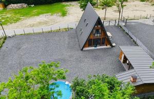 Cabana Twins A-Frame 1