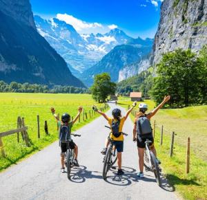 Tiny House Pop-Up Hotel Des Alpes Interlaken II