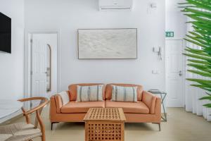Mariblanca & Old Town by ELE Apartments