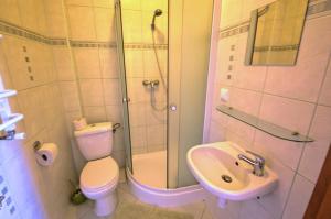 Gościniec Max - pokoje i apartamenty
