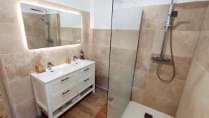 Maisons de vacances Haut de Villa T5, 6 a 11 couchages - Vue panoramique : photos des chambres