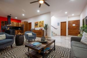 Private Pool Townhome with Rooftop and Malecón 5 min Walk