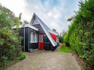 Villa in Groote Keeten near Stunning Beach