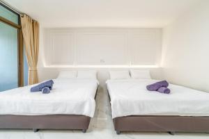 Bang Saen Royal Beach by Sea view Bang Saen