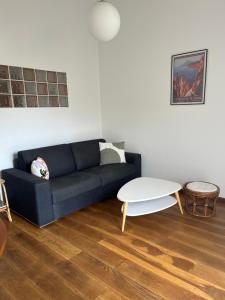 Maisons de vacances T2 dans villa avec piscine : photos des chambres