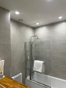 Modern 3 Bedroom Townhouse close to Galway City Centre & Salthill