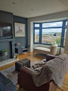 Stunning Views Paignton, Comfortable modern home