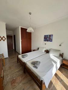 Agrilia Nature Retreat V by Agrilia Studios