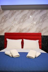 Acropolis view family big veranda by Zeussuites