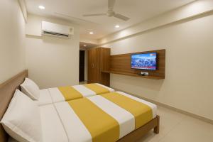 StayGuru Hari Om Residency