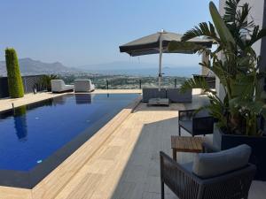 Villa Aylinda with private heated Pool