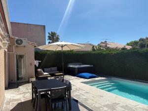 Villas Proche St cyprien villa piscine : Villa 2 Chambres