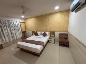 Paradise Hotel and Banquet, Indore
