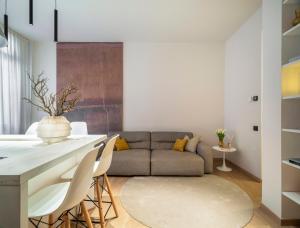 San Barnaba Palace R&R