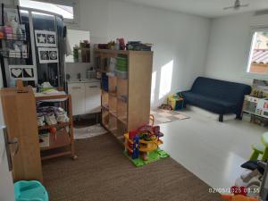 Villa avec piscine spacieuse