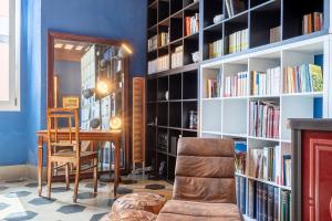 GuestHost - Stylish Flat in the Heart of Livorno