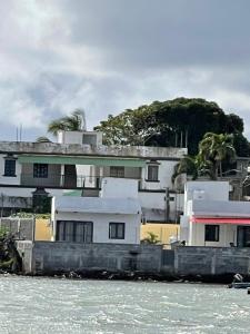 Ashan Seafront Bungalow 1