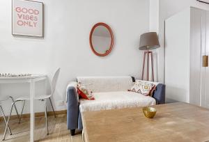 Appartements Cosy et calme, lit double, proche transports : photos des chambres