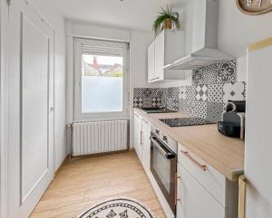 Appartements Cosy et calme, lit double, proche transports : photos des chambres