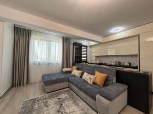 The Romantic Nest near Mall Moldova