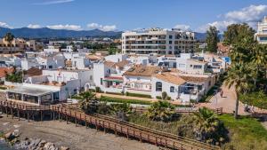 Azul on the New Golden Mile 1min walk from beach by Allstay