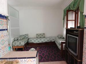 Spacious Apartment Calm Area Near the Medina