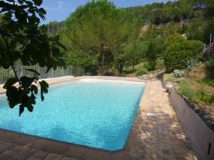 Villas Grande maison dans village medieval : photos des chambres
