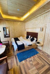 Himalayan Regency #nearmallroad #primelocation