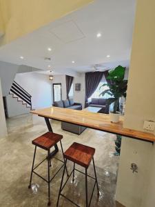 Gold Plus Homestay 8