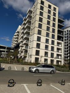 Silk District Parking Suite