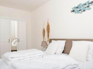 Apartment in Julianadorp near the Beach