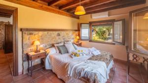 Casa La Buhardilla del Gastor by Ruralidays