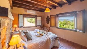 Casa La Buhardilla del Gastor by Ruralidays