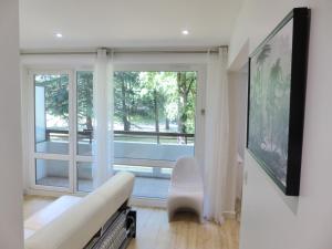 Mangin, Grand T2 rénové, 2 pers, parking inclus